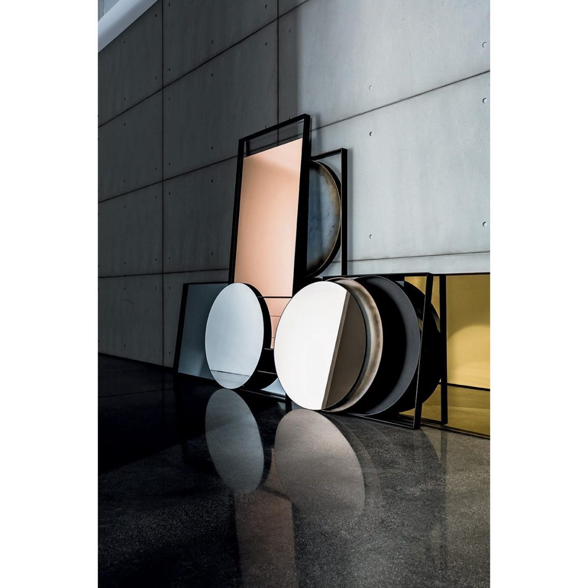 VISUAL GEOMETRIC mirror by SOVET Italia