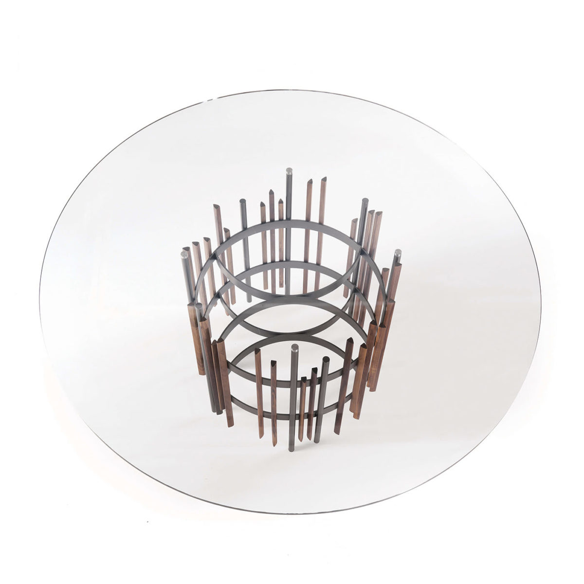 Tube Round Dining Table by Paccini & Cappellini