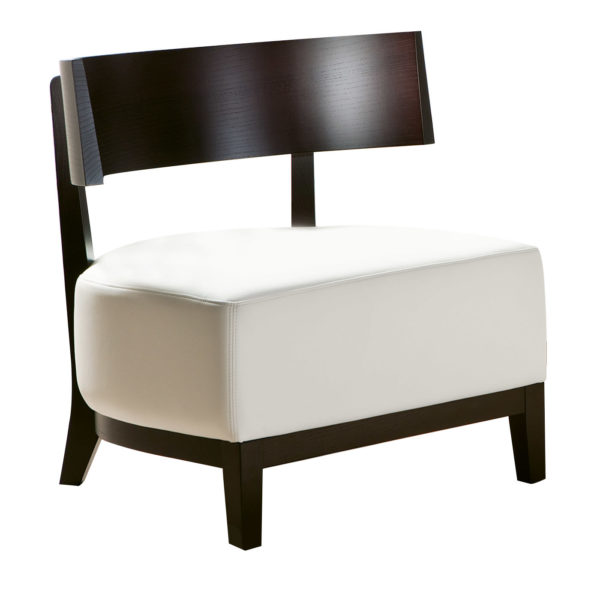 Kandy White Lounge Chair by Paccini & Cappellini