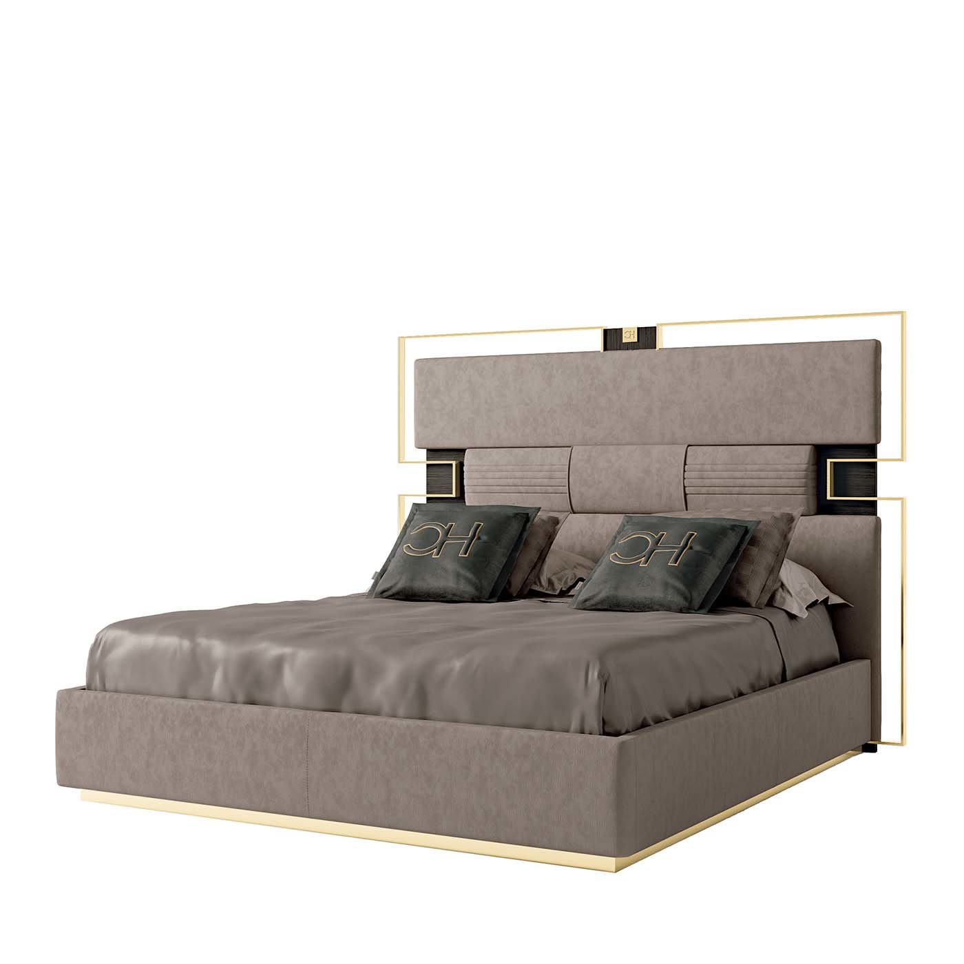 Iconic Bed by Carpanese Home