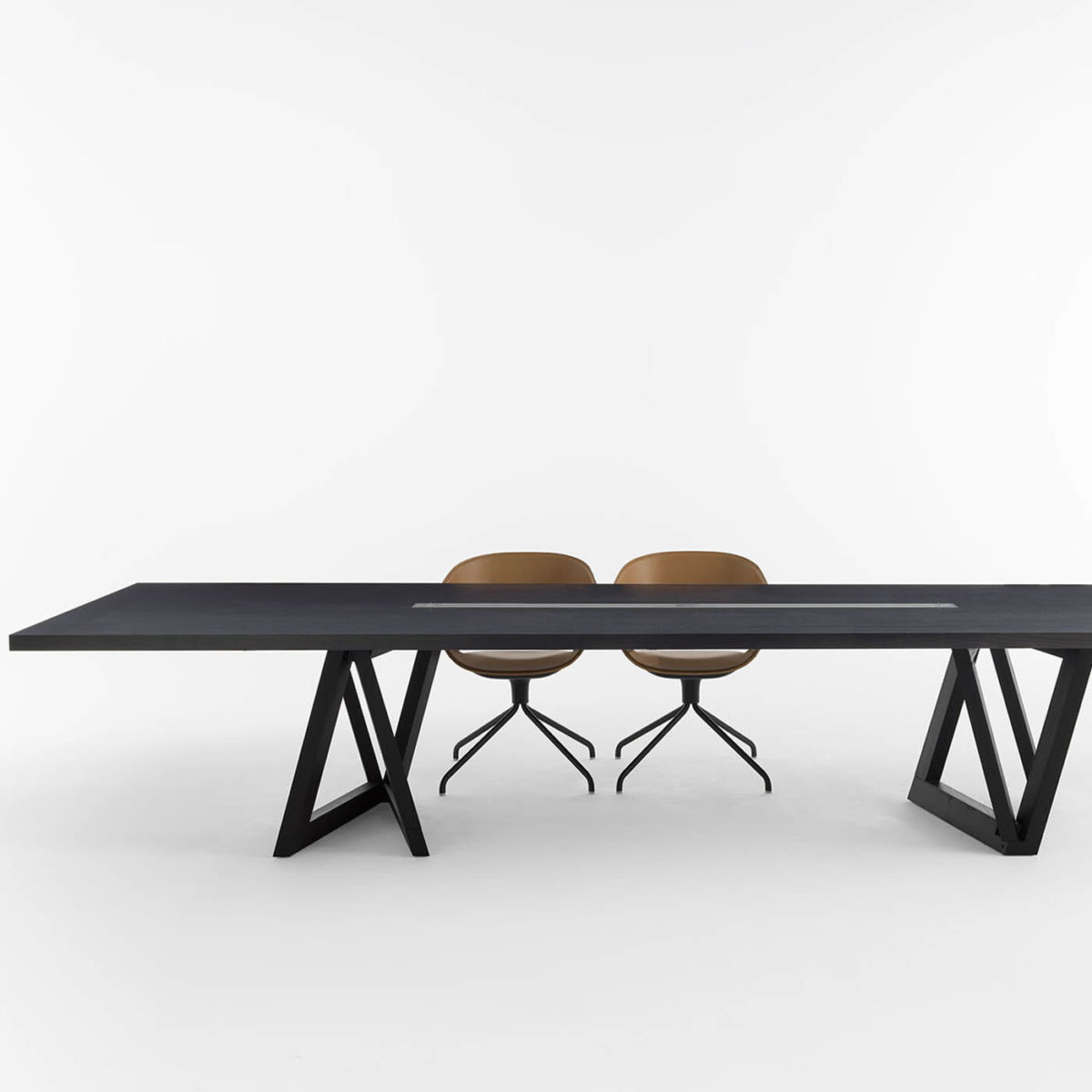 QuaDror 03 Dining Table by Casamania & Horm