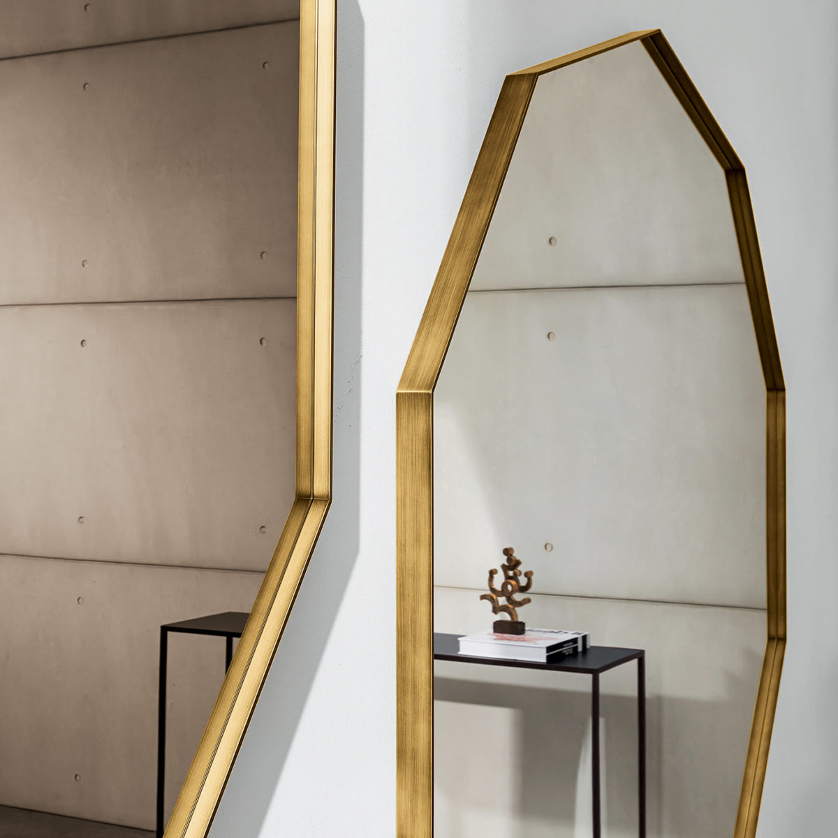 Visual Decagonal Brass Mirror by SOVET Italia