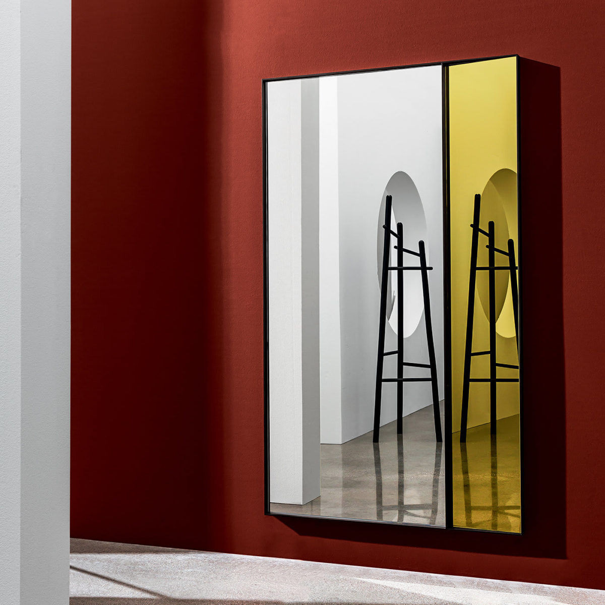 Campos Vertical Mirror in Extralight and Gold by SOVET Italia