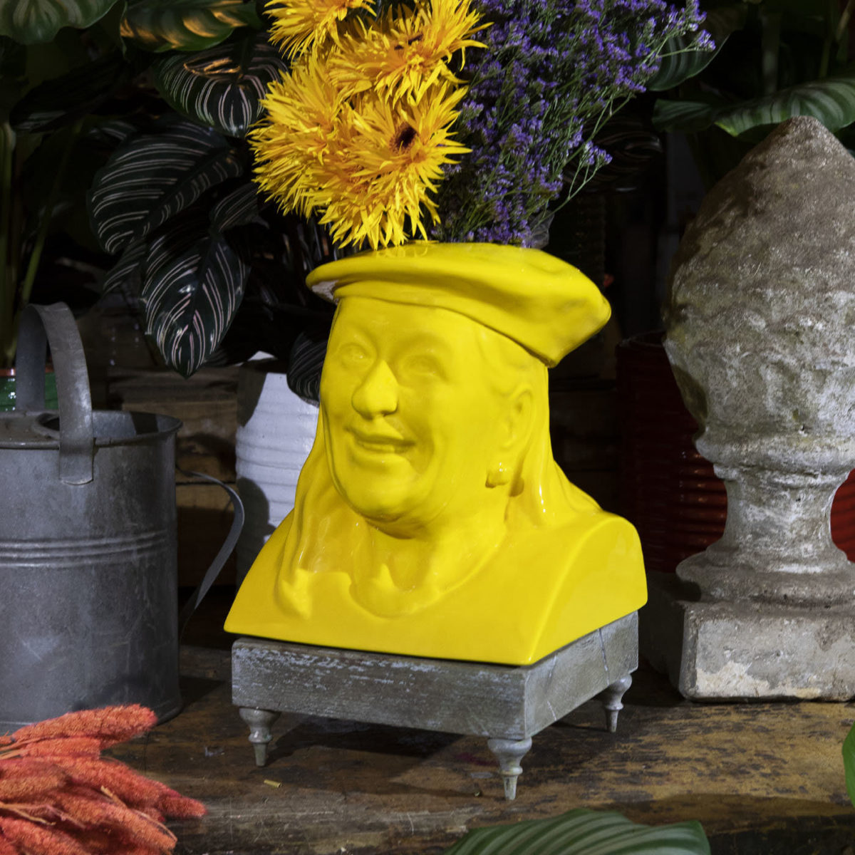 La Vilma Yellow Flowerpot by Loopo