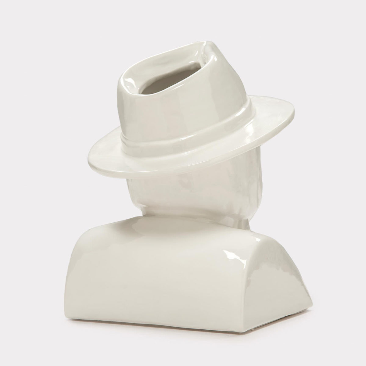 La Luisa White Flowerpot by Loopo