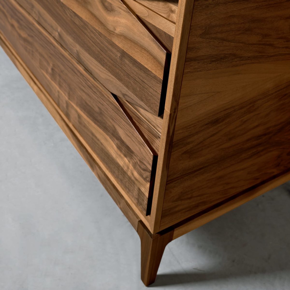 Base Bedside table by Dale Italia