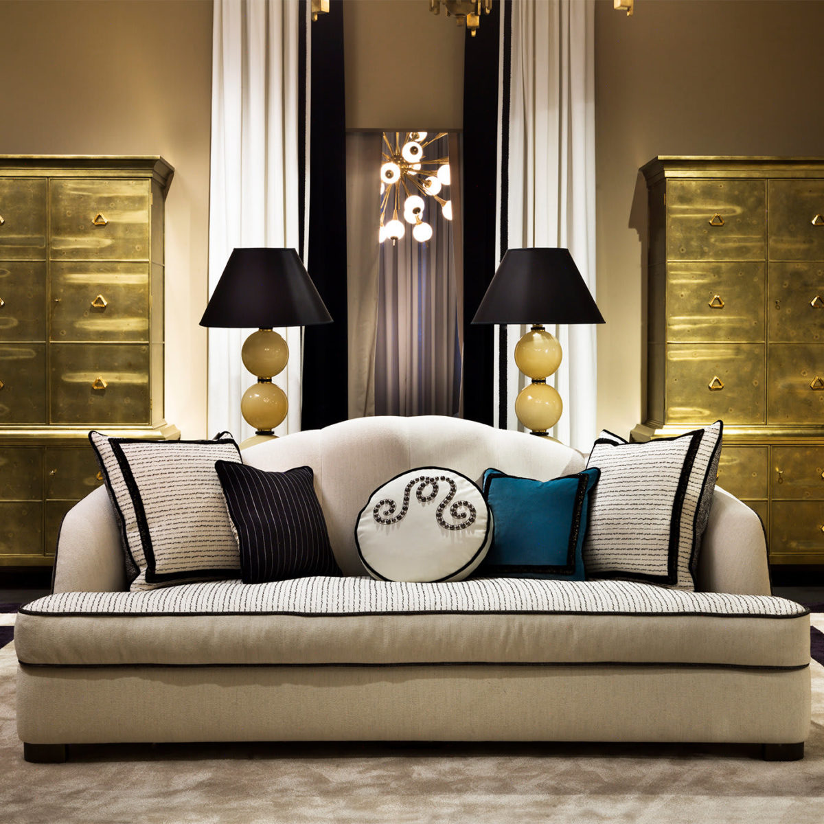 Luxury Grace Beige 3-Seater Sofa by Chiara Provasi