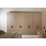 Atlante Charme Leather door Wardrobe by EmmeBi