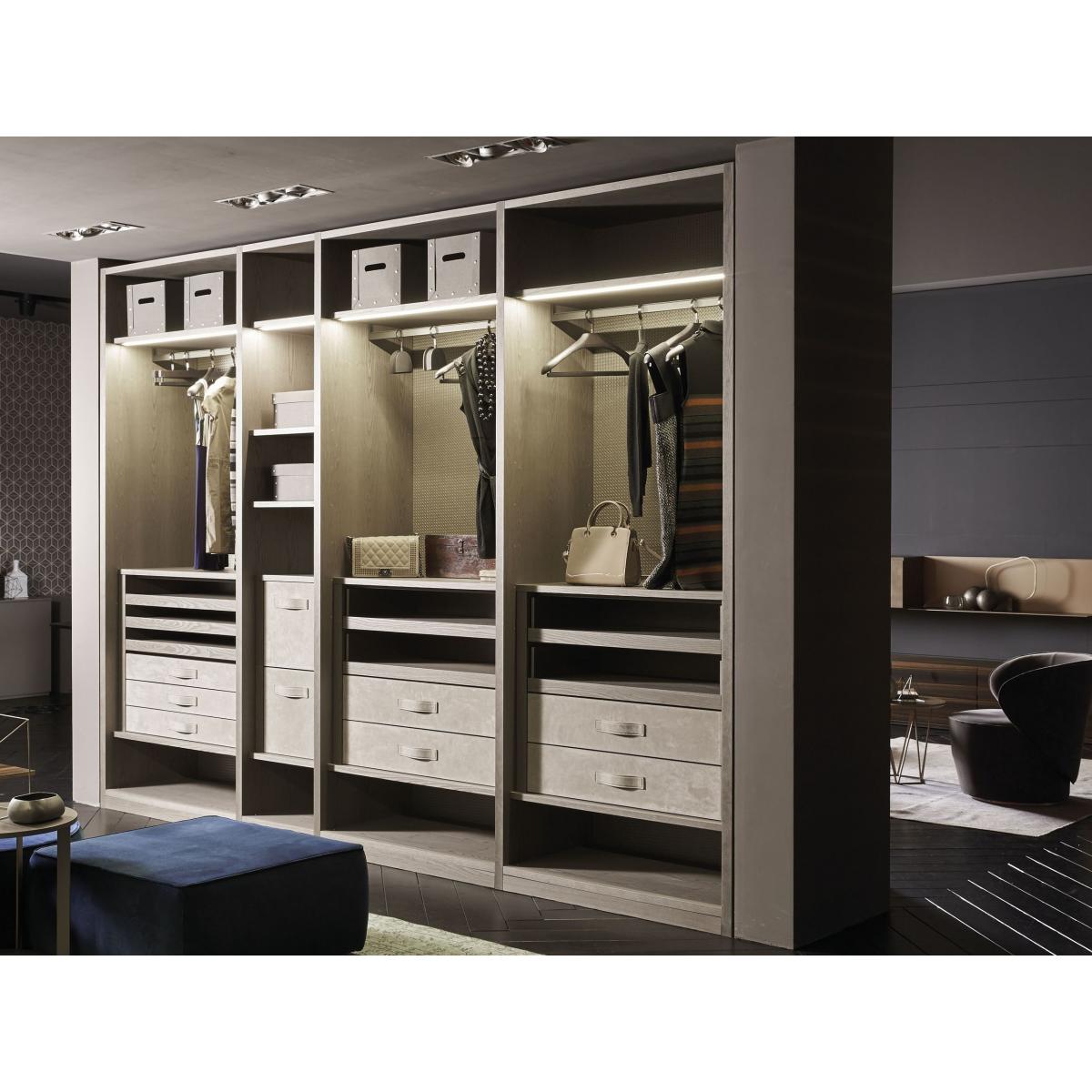 Atlante Wood walk-in Wardrobe by Emmebi