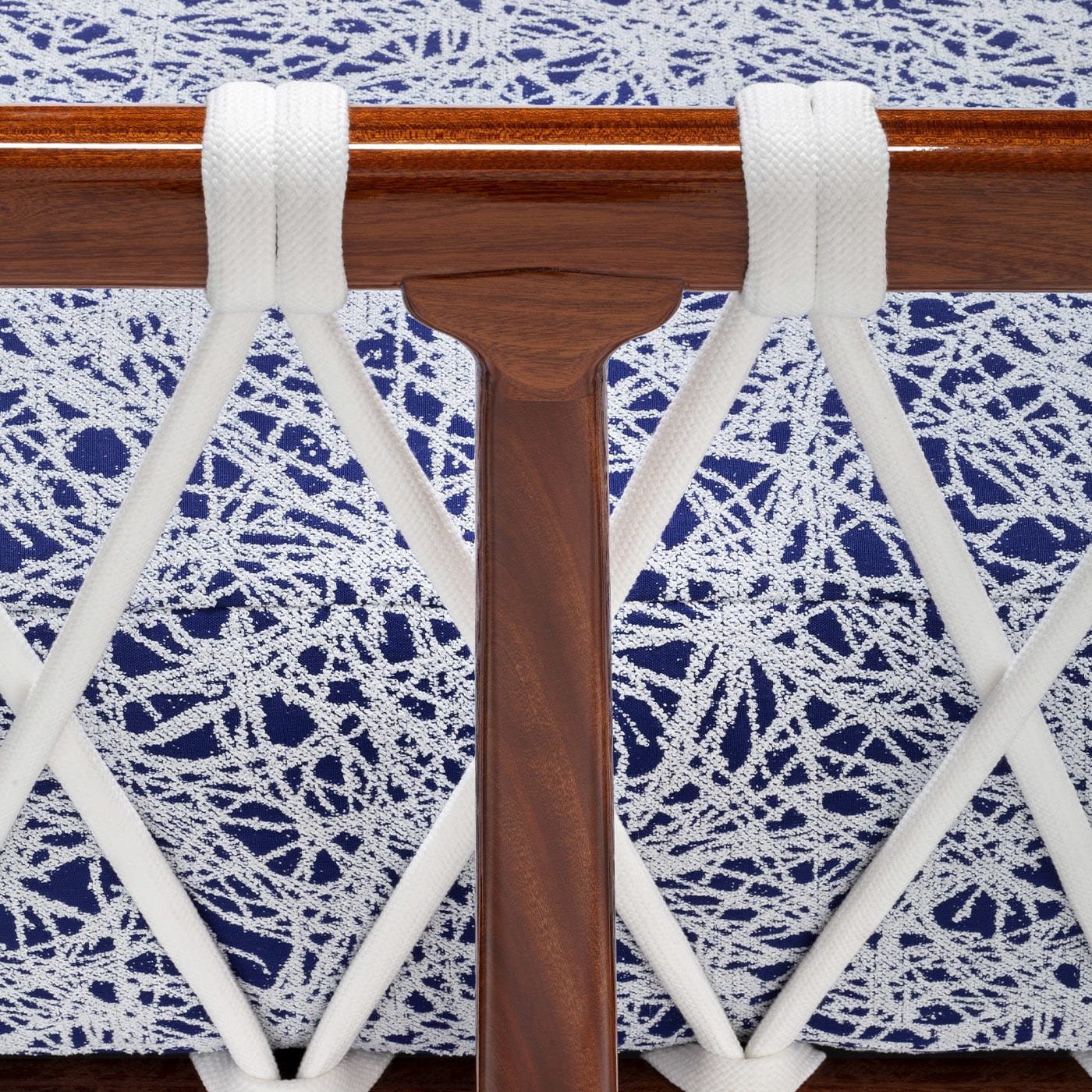 Sunset Basket Blue & White Central Element by Exteta