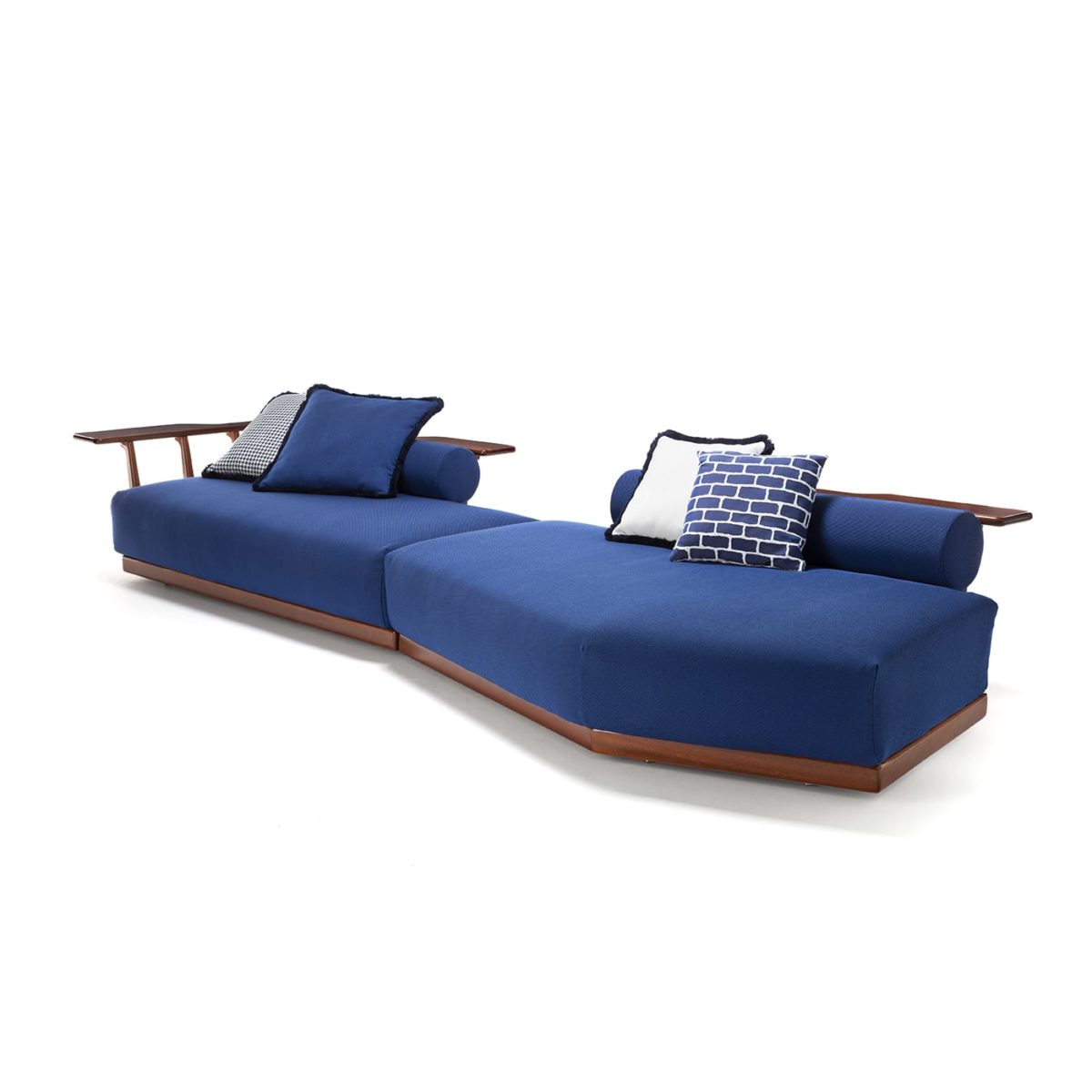 Sunset Platform Sofa Pentagon by Exteta