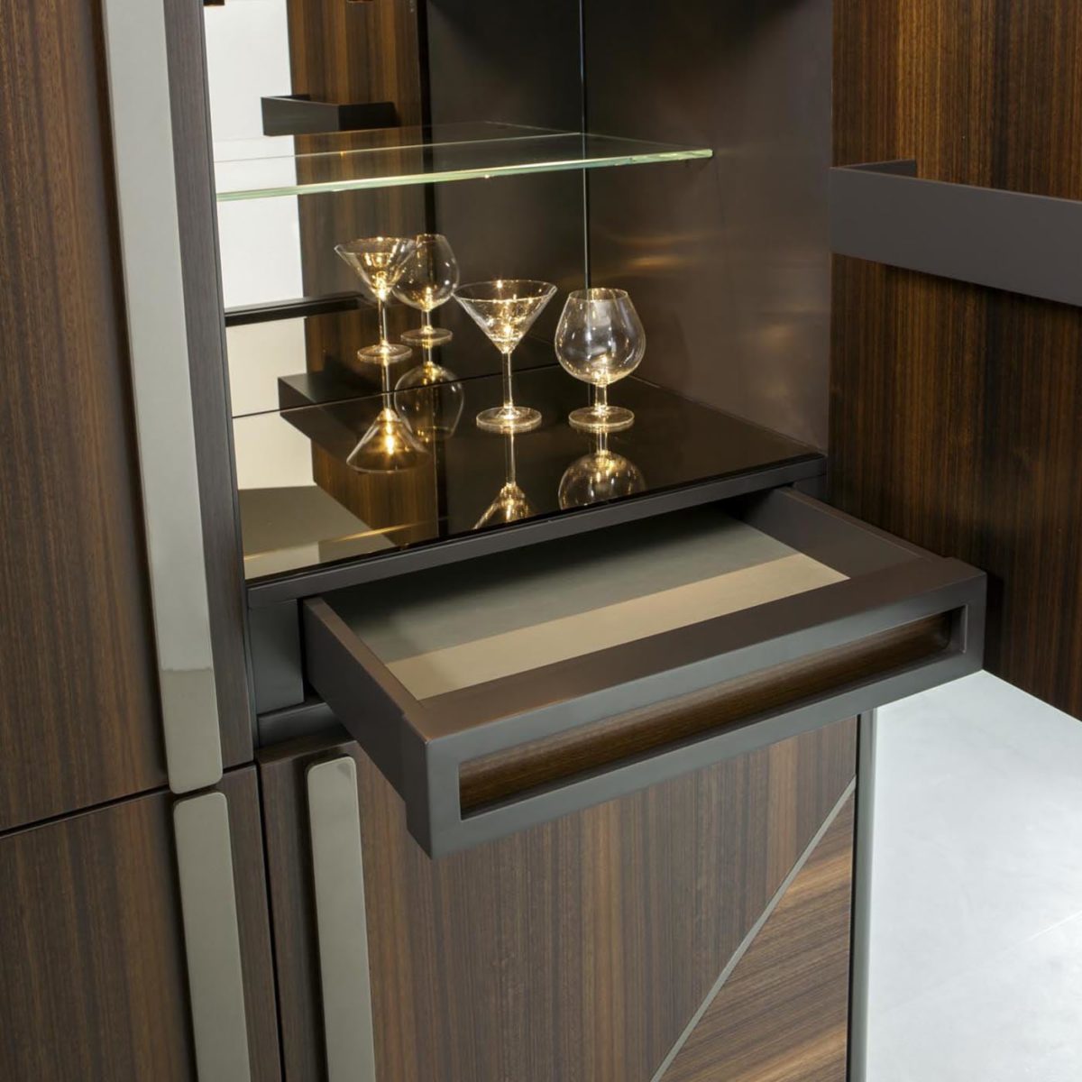 Ring Bar Cabinet by Minotti Collezioni