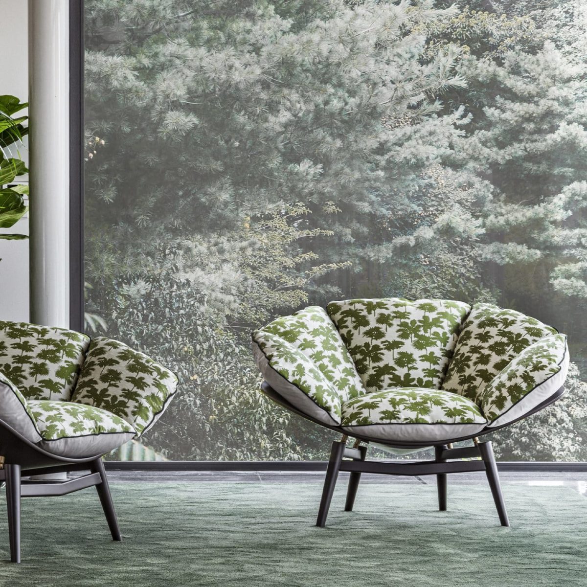 Viola Armchair by Galimberti Nino