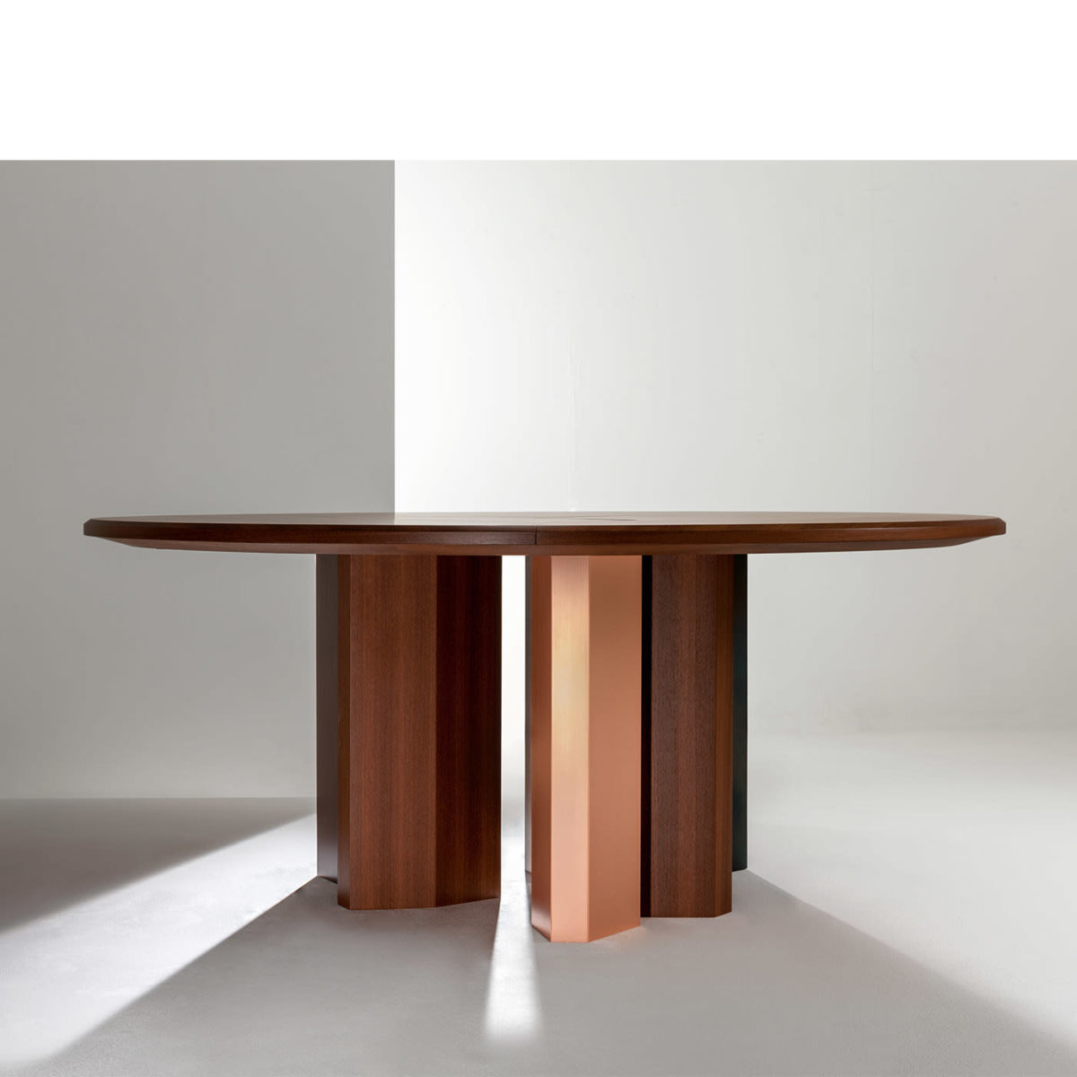 Imperfetto Dining Table by Laura Meroni