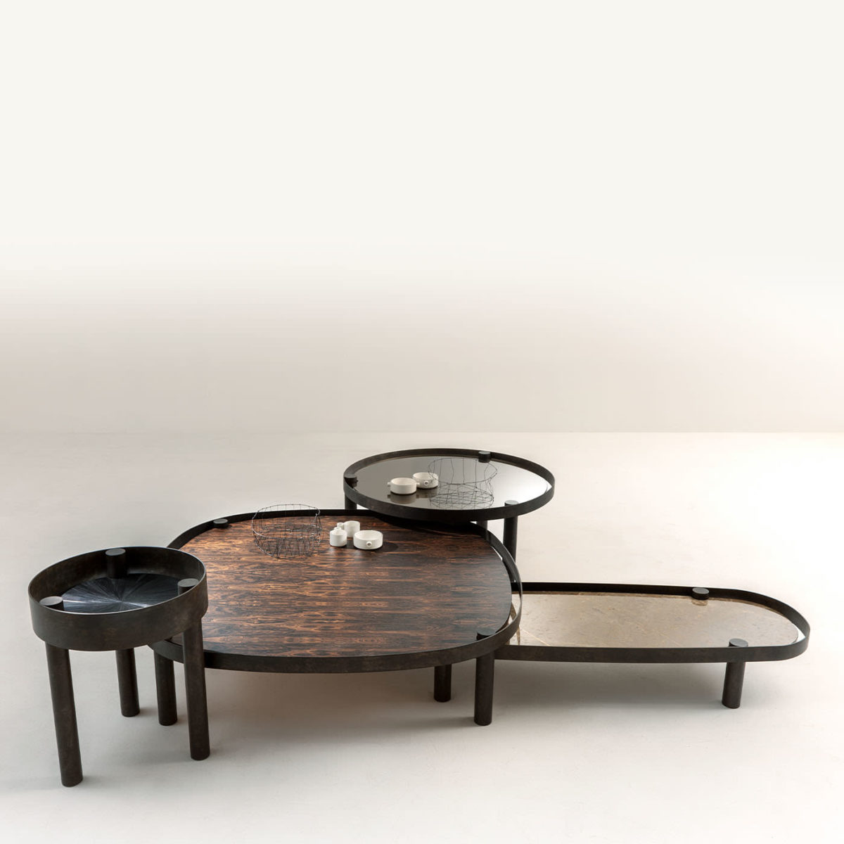 Tray Tall Round Black Rye Straw Side Table by Laura Meroni