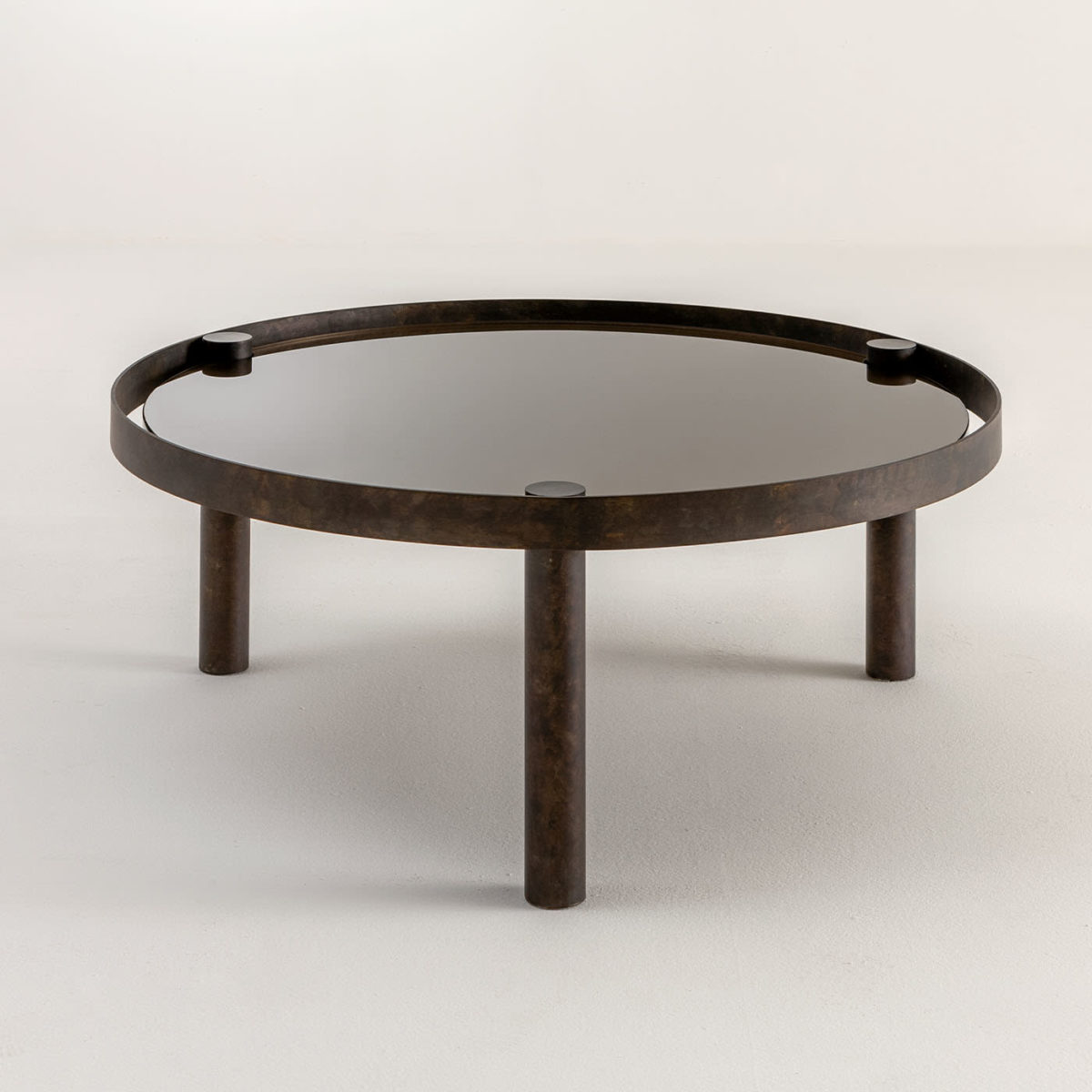 Tray Round Black Coffee Table by Laura Meroni