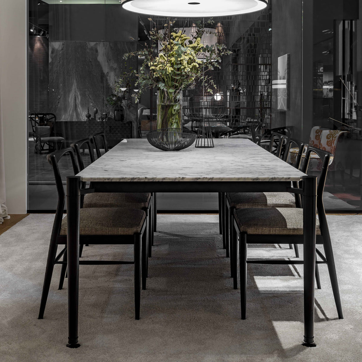 Hiro dining table by Galimberti Nino