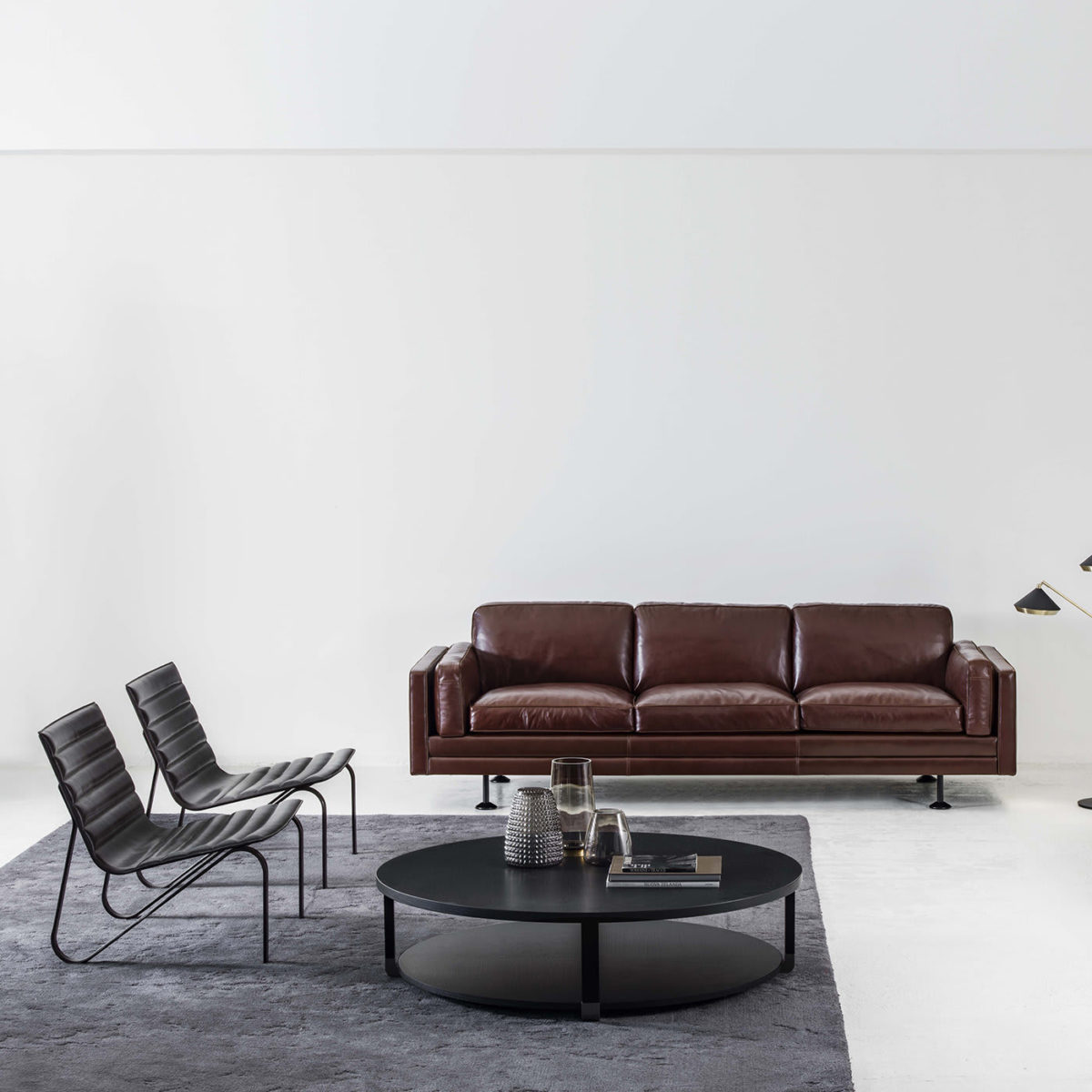 Quinto leather sofa by Galimberti Nino