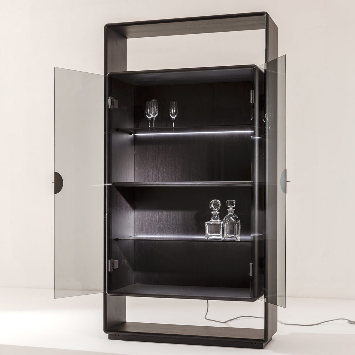 Talento Cabinet by Laura Meroni