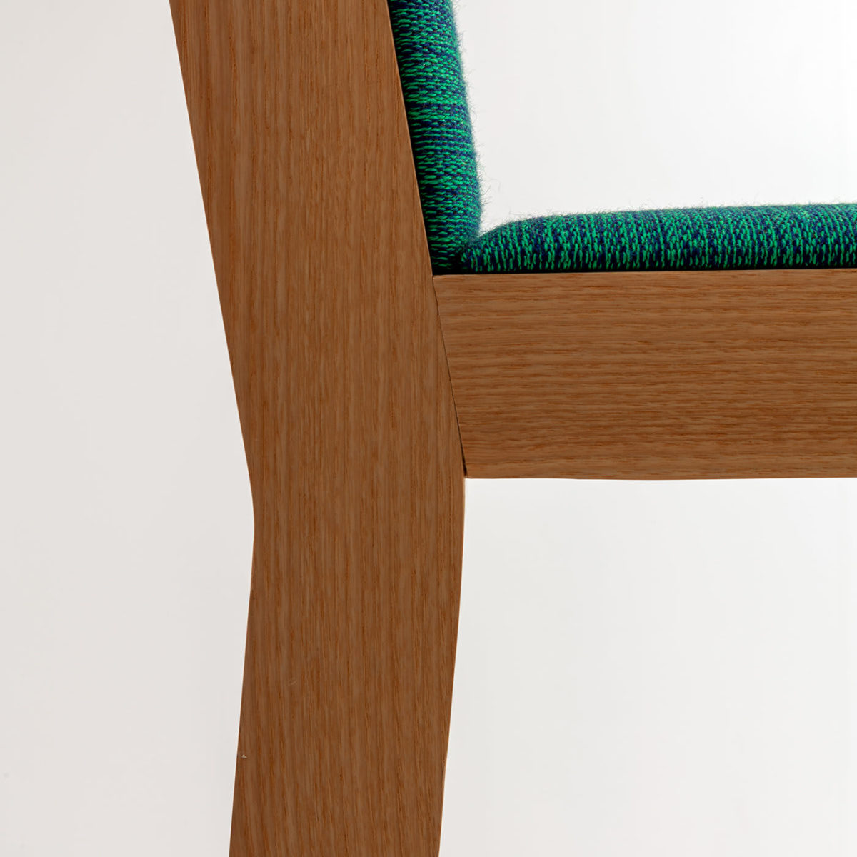 BD 20 L Chair by Laura Meroni