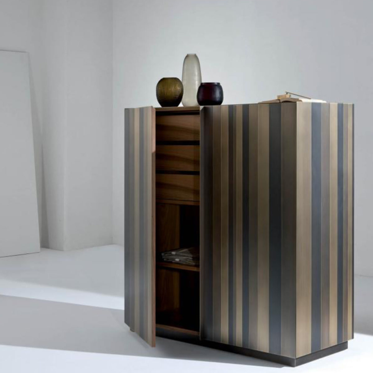 ST 01 Sideboard by Laura Meroni