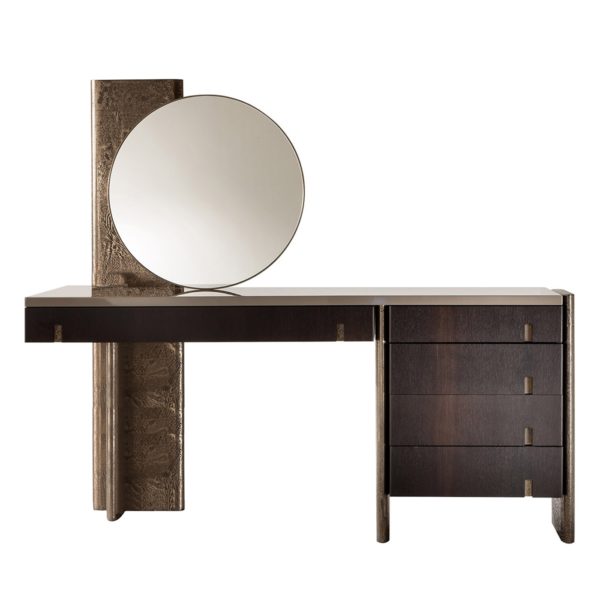 Outfit Vanity Console by Laura Meroni